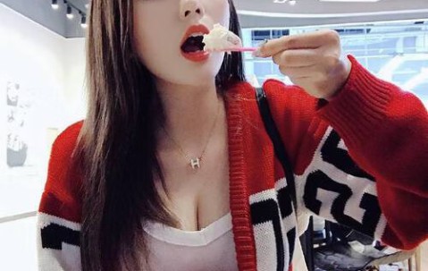 小孩发烧耳朵温度不一样（小孩子发烧左右耳朵温度相差大）